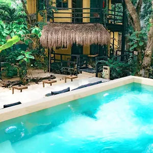  Hotel Terasu Riviera Maya & Spa, En Xcaret México